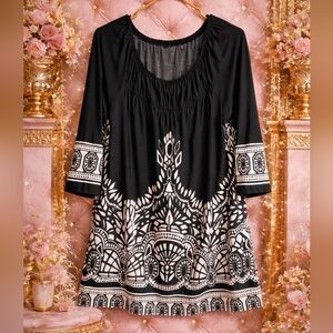 Investments Large Black and White Patterned Off The Shoulder Tunic